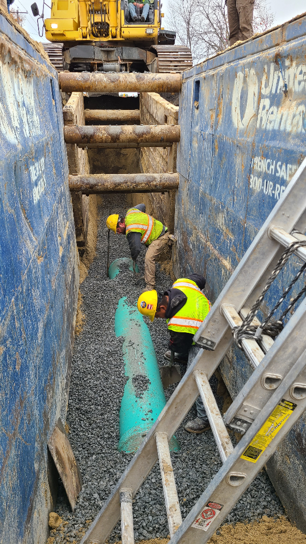 Albanese Brothers of Dracut installs a sewer main in Salisbury. (ALBANESE BROTHERS PHOTO)