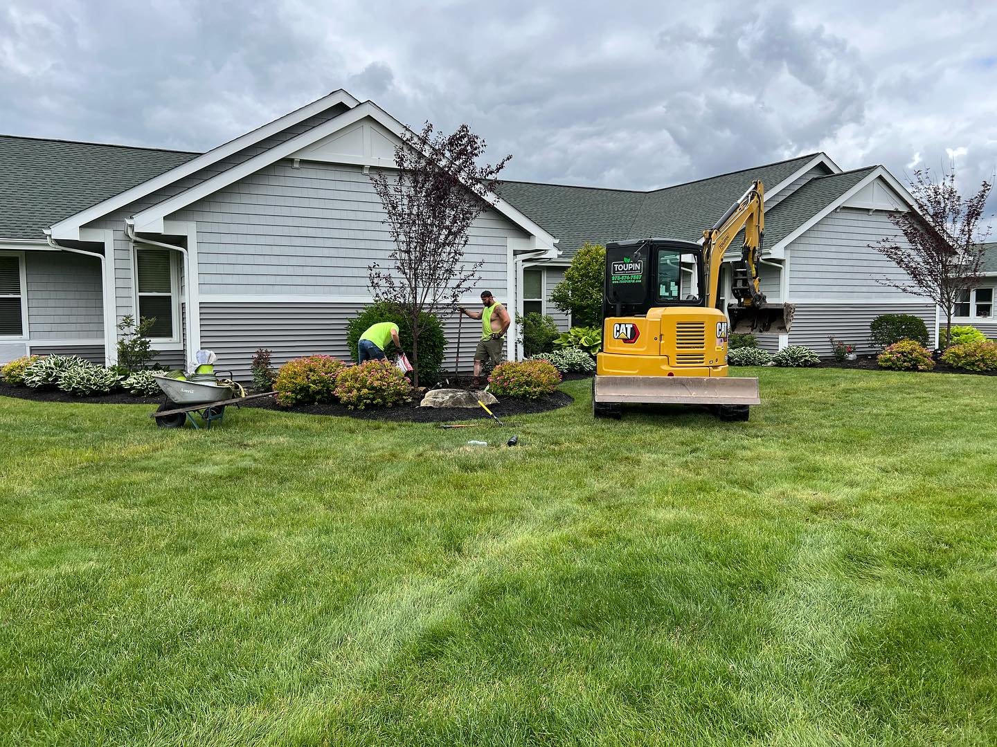 Toupin Property Maintenance crew in action (COURTESY BRYAN TOUPIN)