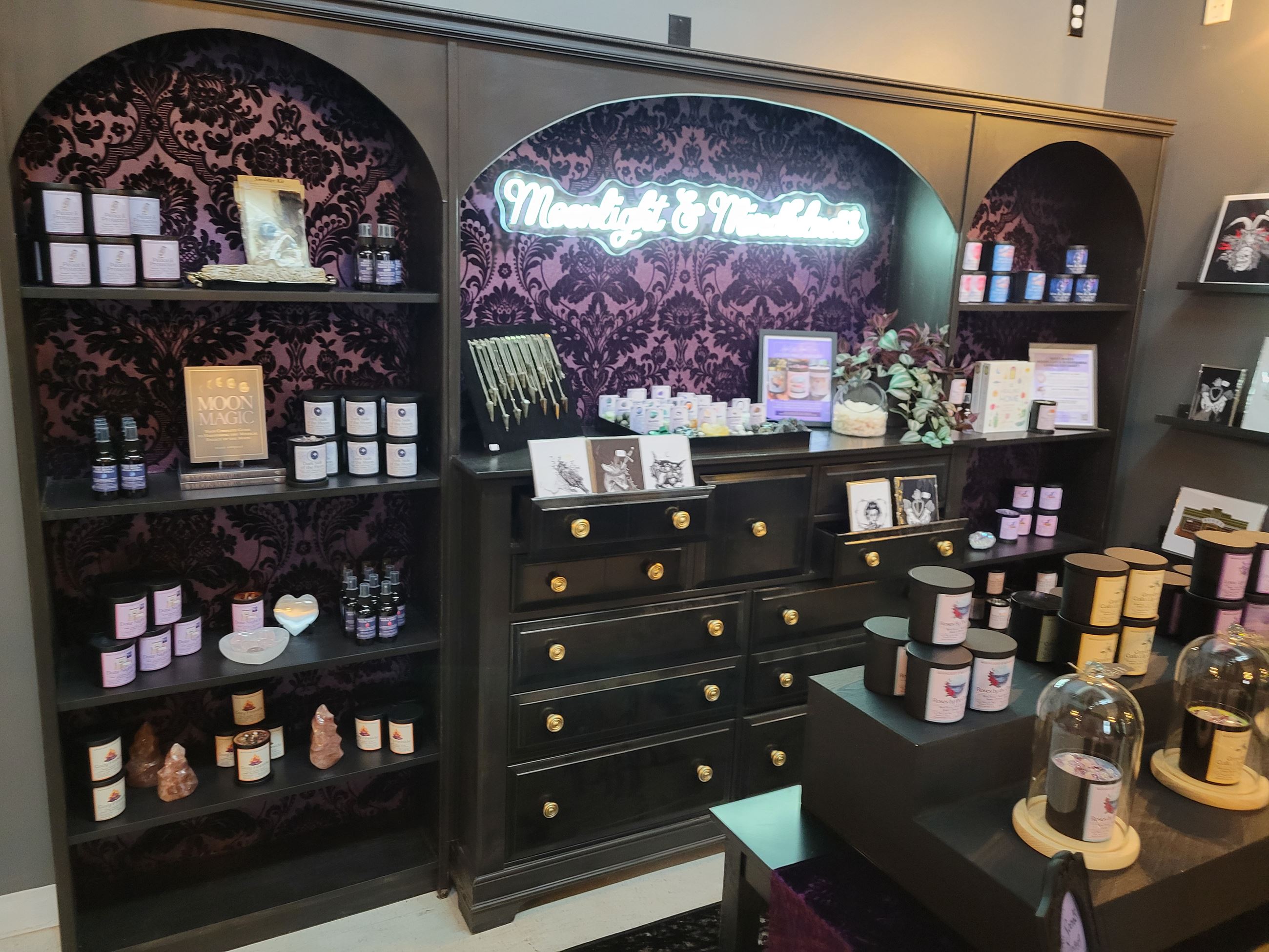 items for sale (DRACUT ECONOMIC DEVELOPMENT PHOTO)