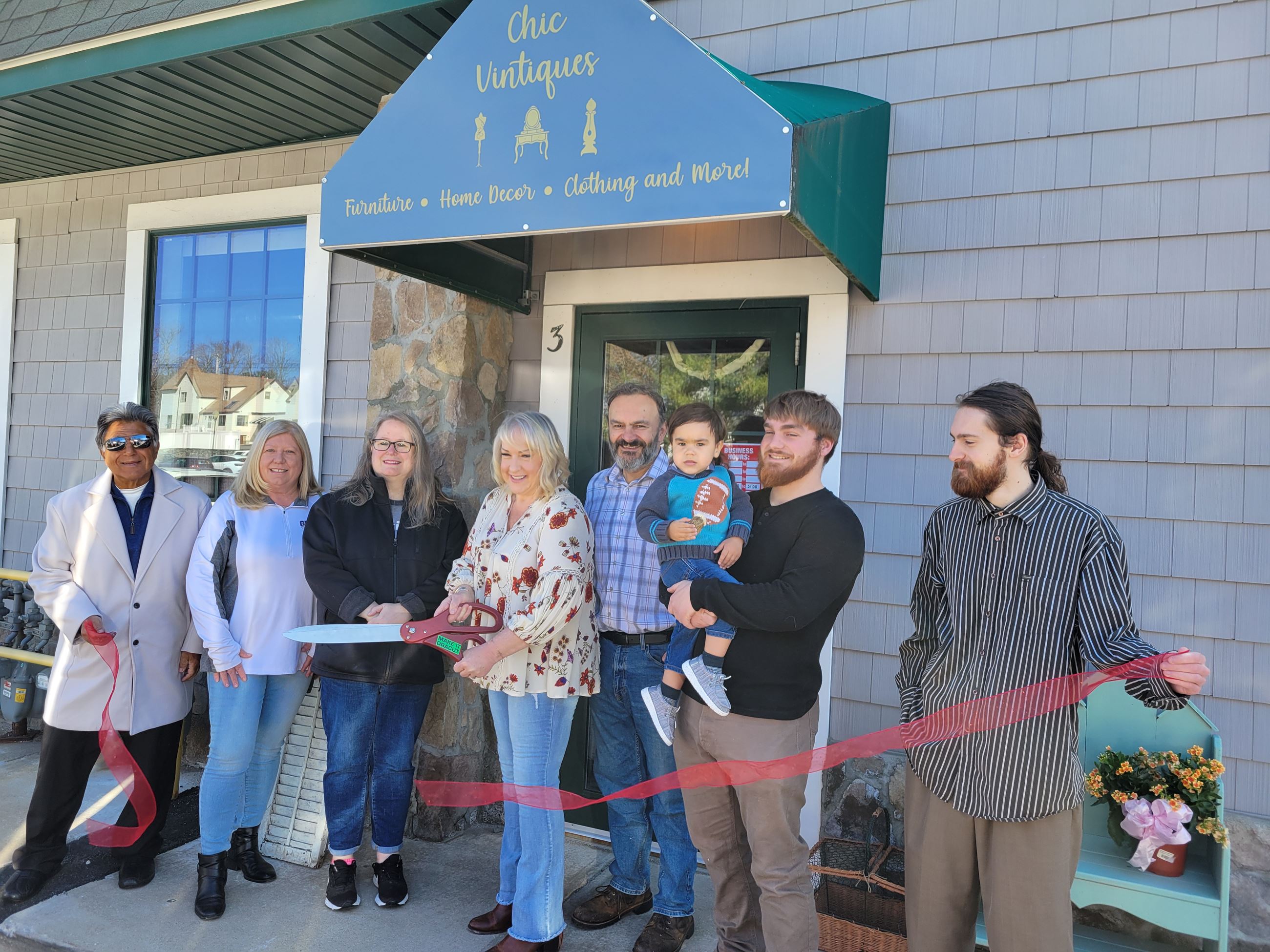 chic vintiques ribbon 1